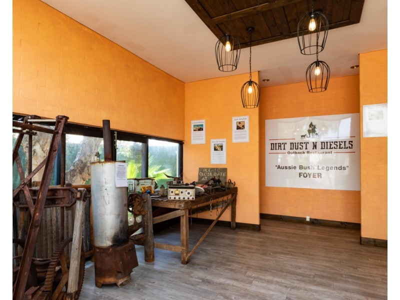 Dirt, Dust n Diesel Outback Restaurant – Clotworthy Street, Kalbarri WA 6536