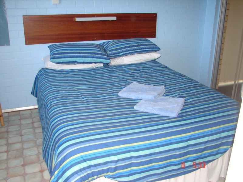 Unit 6 Sun River Chalets, Kalbarri WA 6536