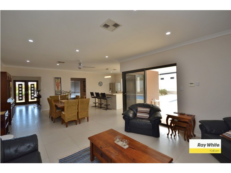 31 Ralph Street, Kalbarri WA 6536