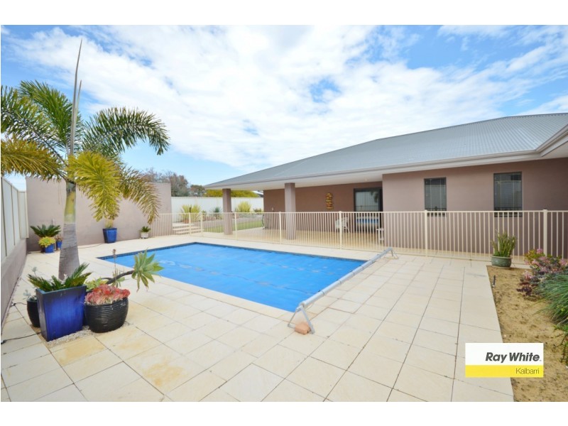 31 Ralph Street, Kalbarri WA 6536