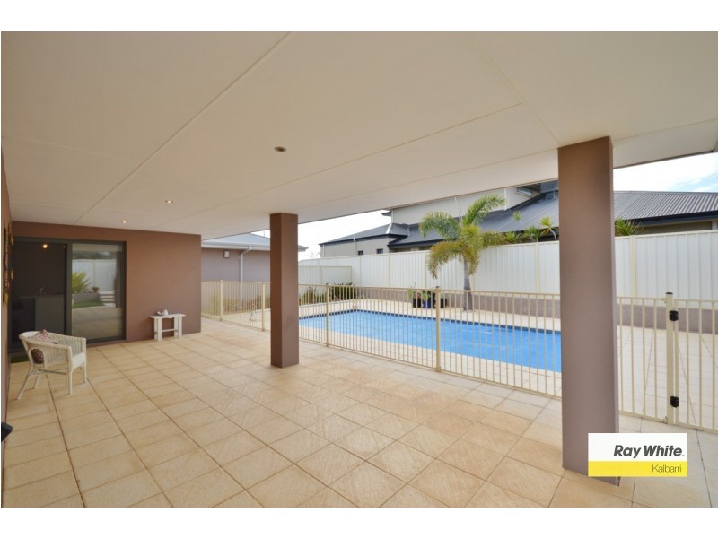 31 Ralph Street, Kalbarri WA 6536