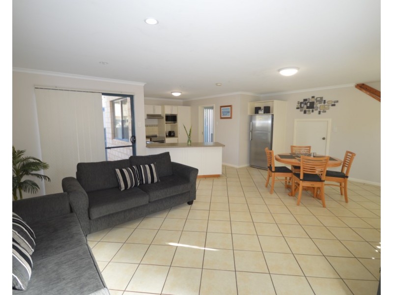 7/22 Mortimer Street – Blue Ocean Villas, Kalbarri WA 6536