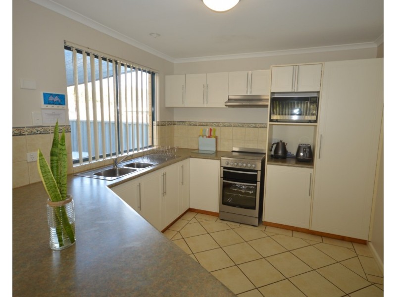 7/22 Mortimer Street – Blue Ocean Villas, Kalbarri WA 6536