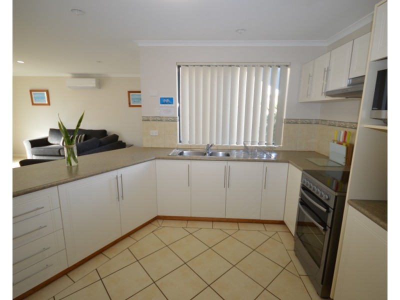 7/22 Mortimer Street – Blue Ocean Villas, Kalbarri WA 6536