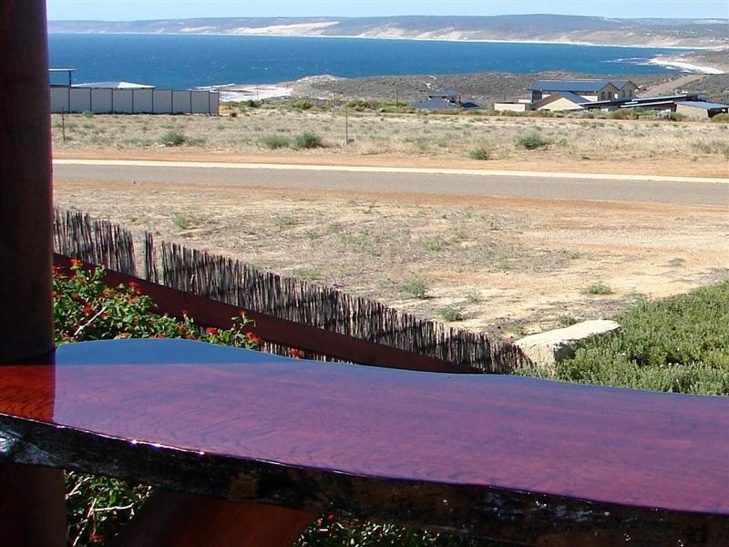 18 Charlton Loop, Kalbarri WA 6536