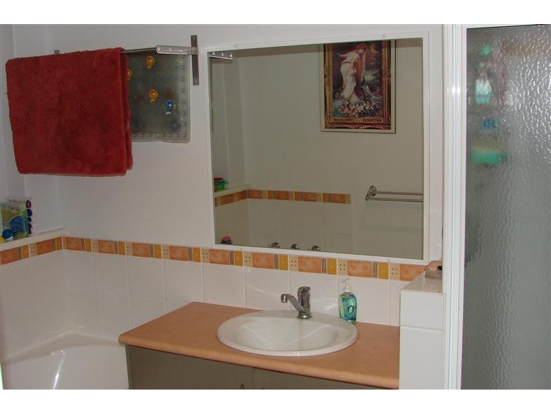 18 Charlton Loop, Kalbarri WA 6536