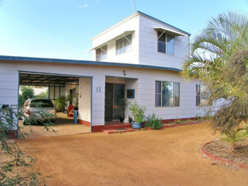 13 Hasleby Street, Kalbarri WA 6536