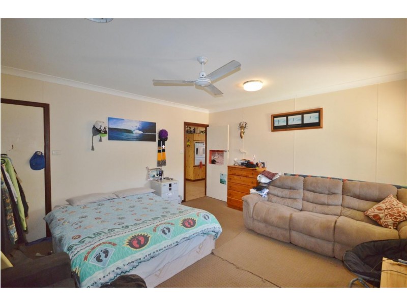 13 Hasleby Street, Kalbarri WA 6536