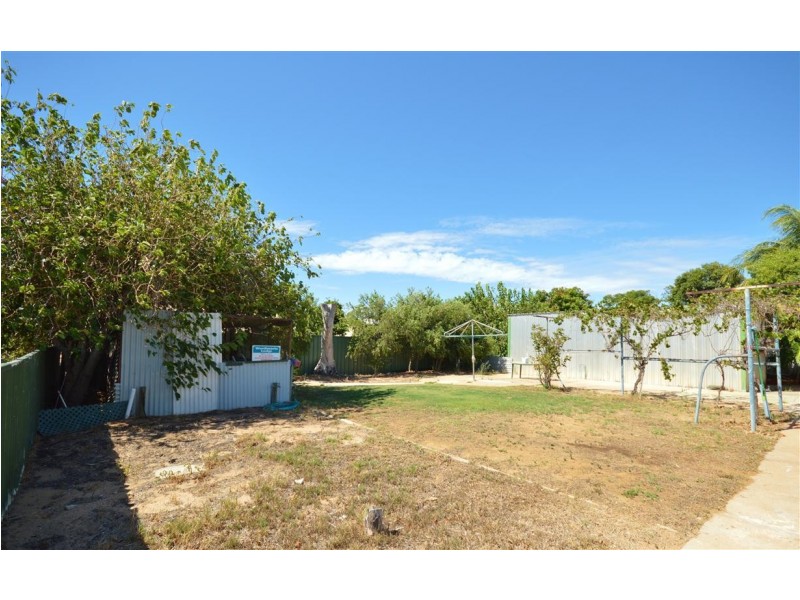 13 Hasleby Street, Kalbarri WA 6536