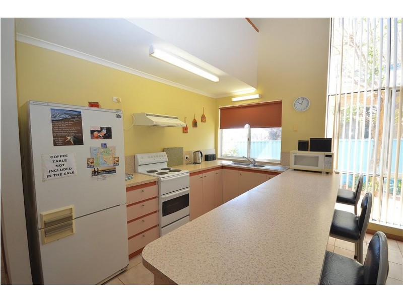 4/130 Grey Street – Tropical Hideaway, Kalbarri WA 6536