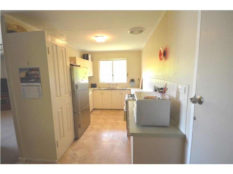 3 Nairn Place, Kalbarri WA 6536