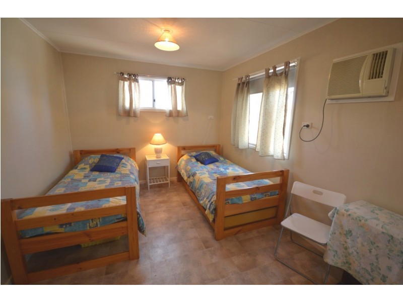 3 Nairn Place, Kalbarri WA 6536