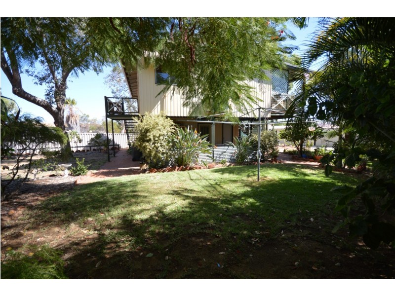 3 Nairn Place, Kalbarri WA 6536