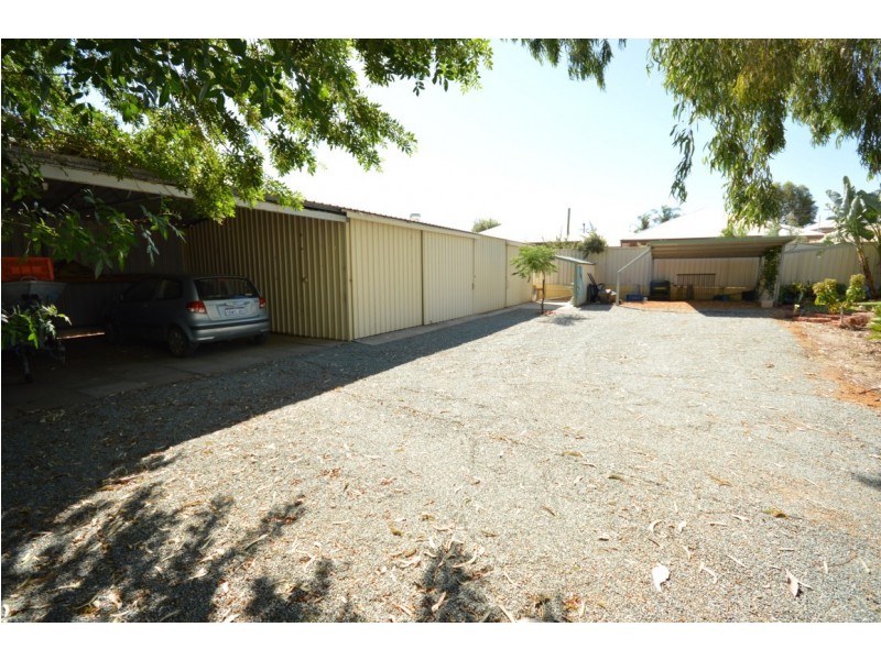 3 Nairn Place, Kalbarri WA 6536