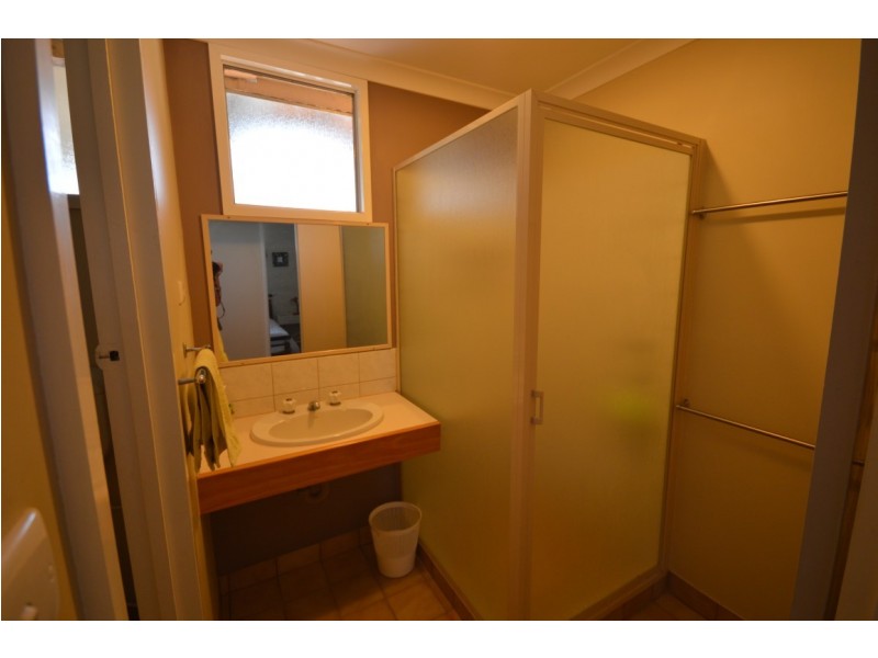 3 Nairn Place, Kalbarri WA 6536