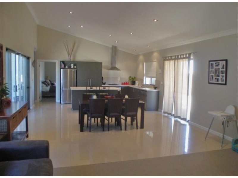 5 Mainwaring Drive, Kalbarri WA 6536