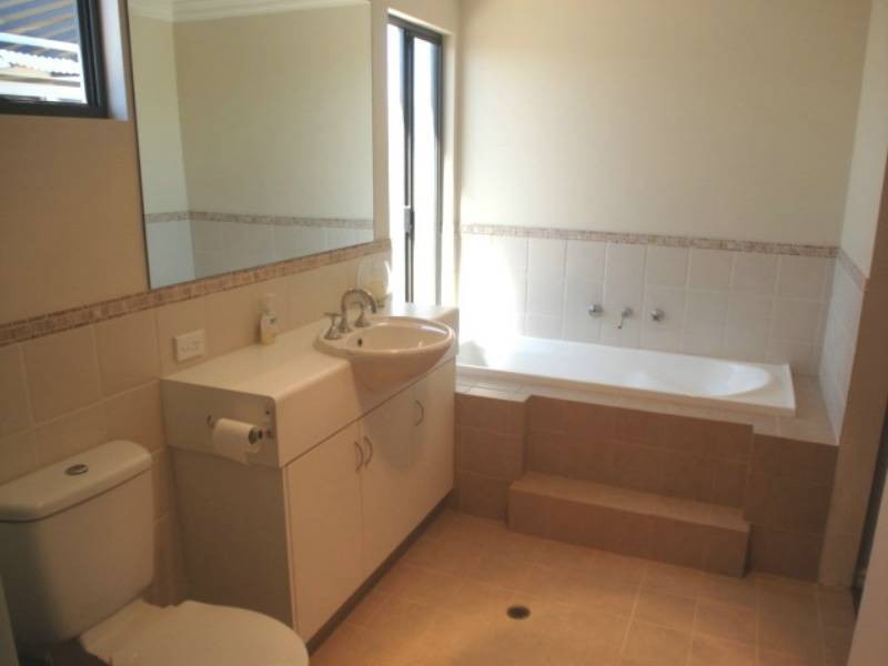 5 Mainwaring Drive, Kalbarri WA 6536