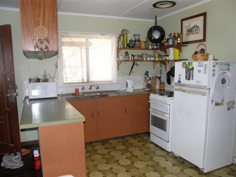 7 Smith Street, Kalbarri WA 6536