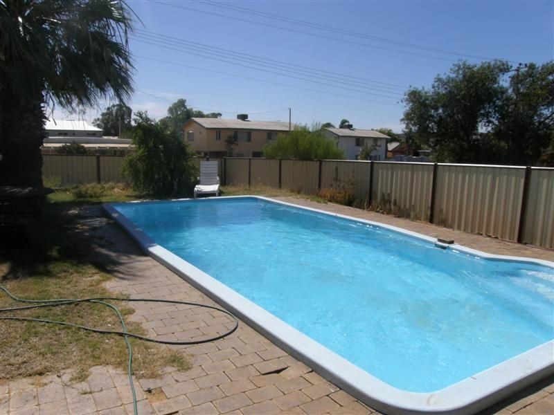 7 Smith Street, Kalbarri WA 6536