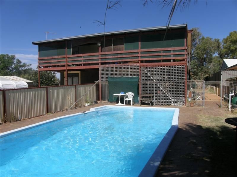 7 Smith Street, Kalbarri WA 6536