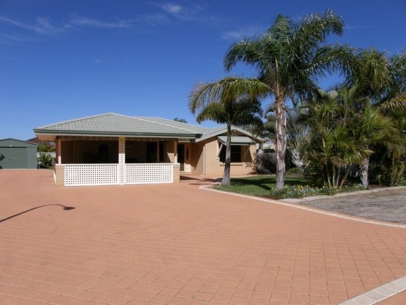 14 Callion Way, Kalbarri WA 6536