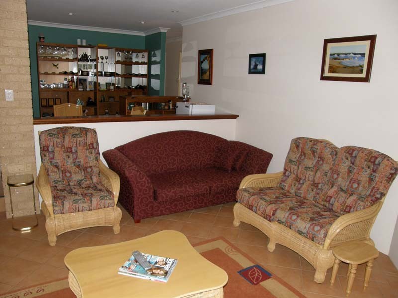 14 Callion Way, Kalbarri WA 6536