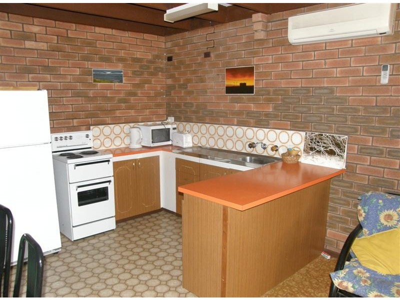 14/22 Chick Court Units, Kalbarri WA 6536