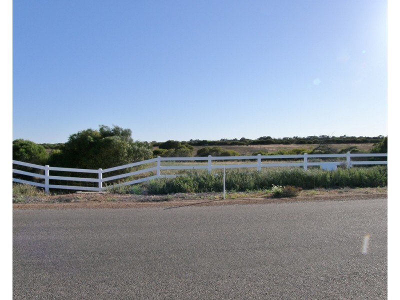 4 Lot 13 Ranch Court, Kalbarri WA 6536