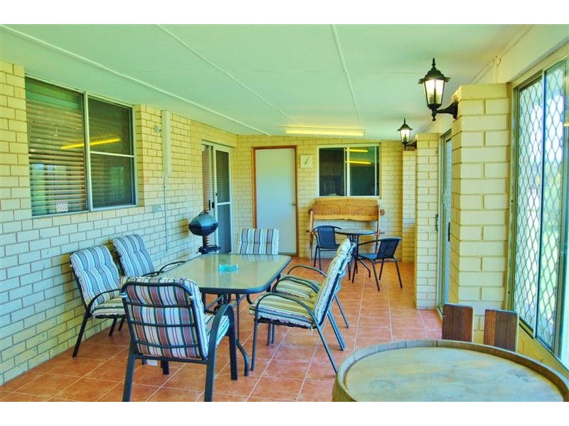 Unit 3/ 116 Nanda Drive – Sun River Chalets, Kalbarri WA 6536