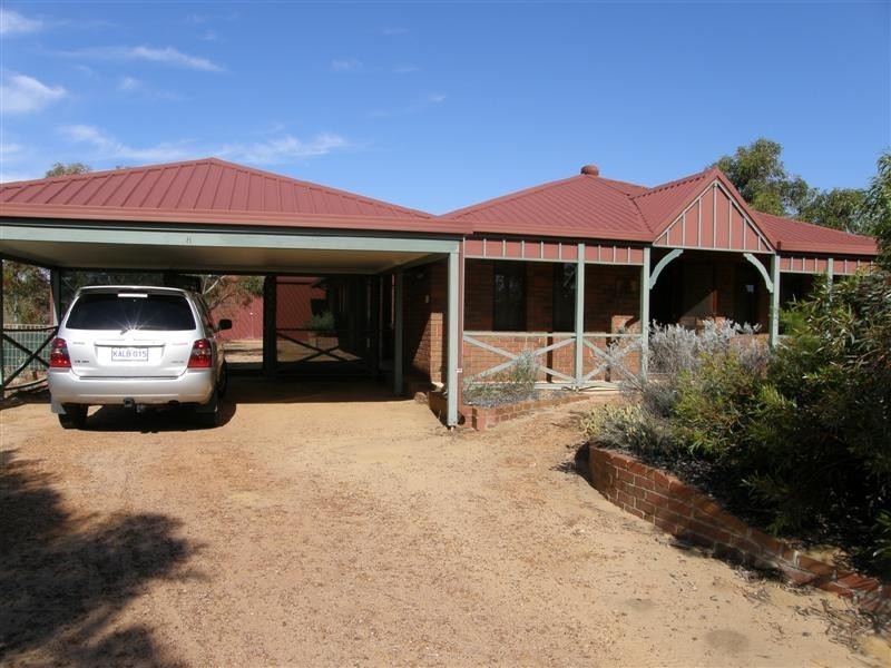 8 Questro Glade, Kalbarri WA 6536