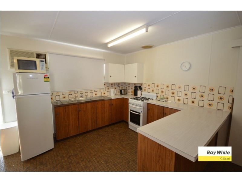 33 Hackney Street, Kalbarri WA 6536