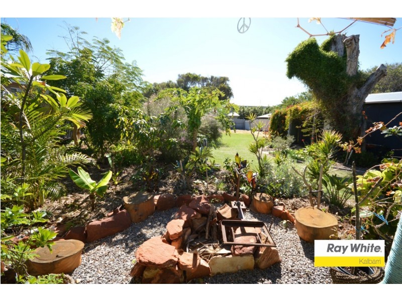 11 Glass Street, Kalbarri WA 6536