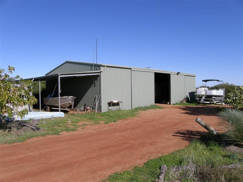 46 Bridgeman Road, Kalbarri WA 6536