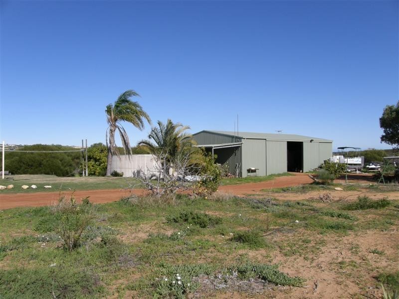 46 Bridgeman Road, Kalbarri WA 6536