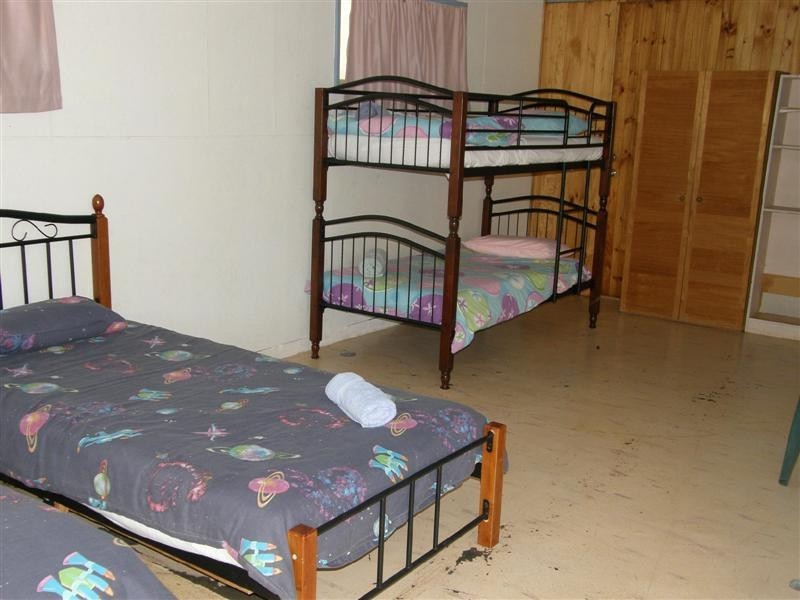 8 Maver Street, Kalbarri WA 6536