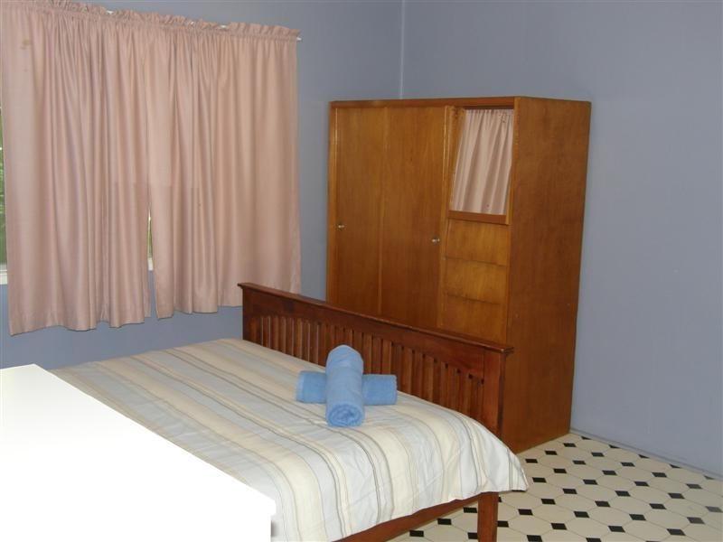 8 Maver Street, Kalbarri WA 6536