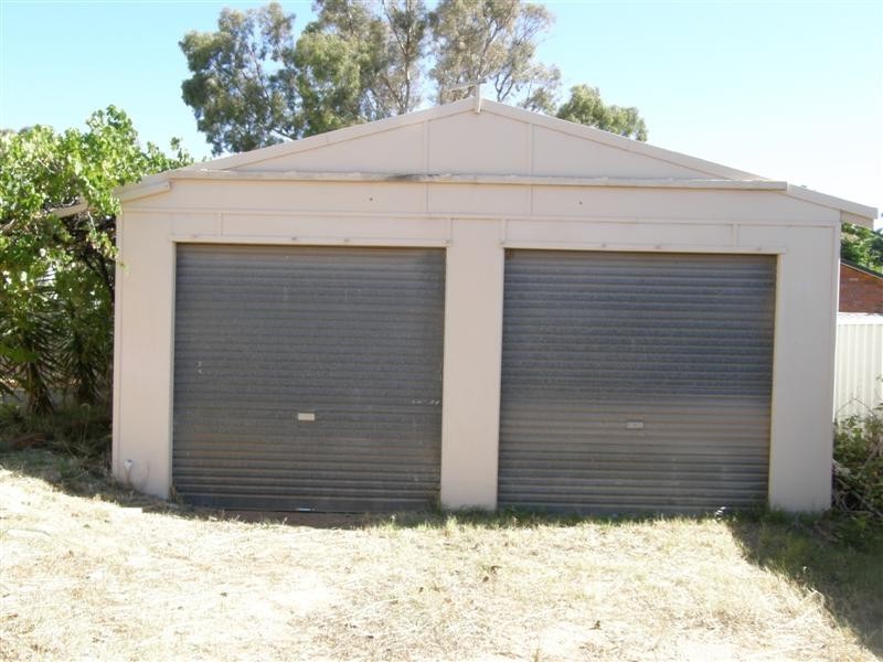 8 Maver Street, Kalbarri WA 6536