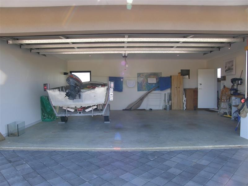 7 Darwinia Drive, Kalbarri WA 6536