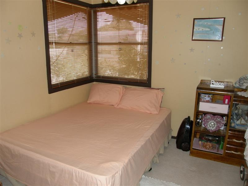 4 Gould Street, Kalbarri WA 6536