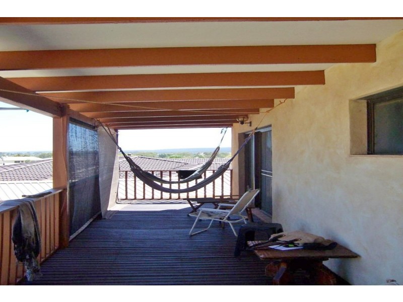 16 Karina Mews, Kalbarri WA 6536