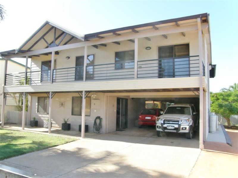 6 Karina Mews, Kalbarri WA 6536