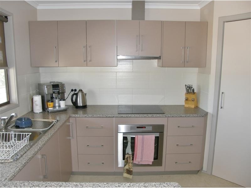 6 Karina Mews, Kalbarri WA 6536