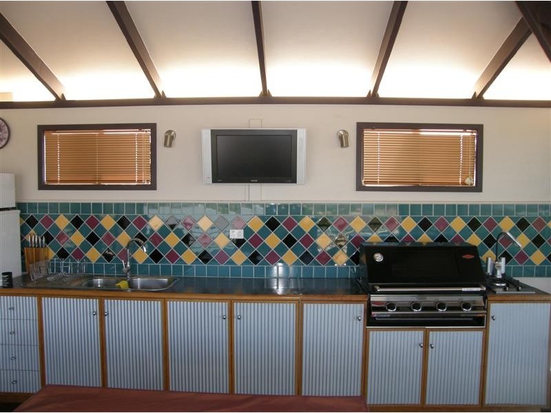 6 Karina Mews, Kalbarri WA 6536