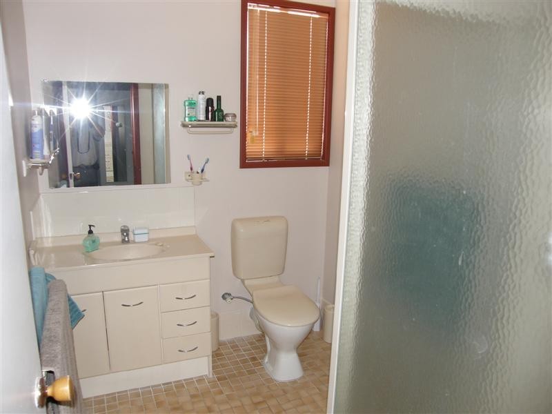 6 Karina Mews, Kalbarri WA 6536