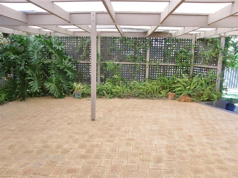 6 Karina Mews, Kalbarri WA 6536