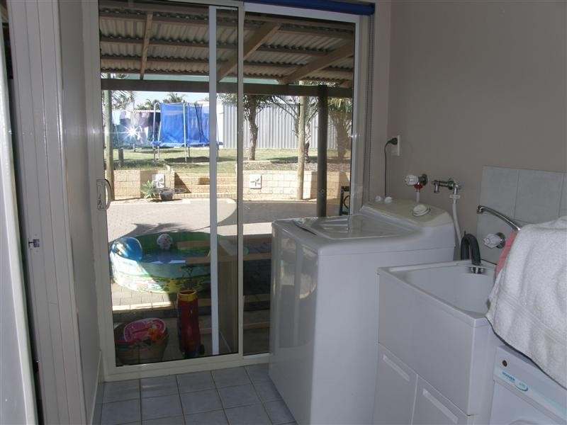 6 Sequita Way, Kalbarri WA 6536