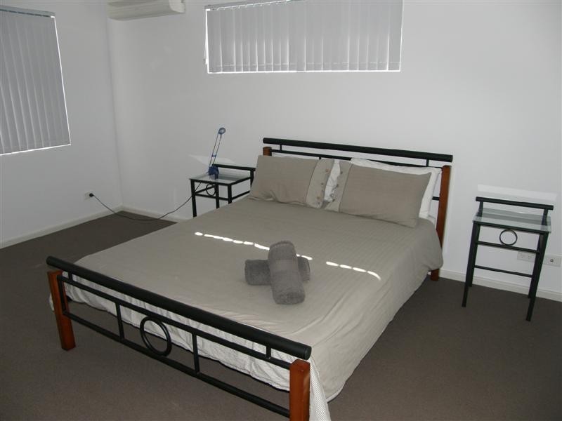 8 Calandrinia Court, Kalbarri WA 6536