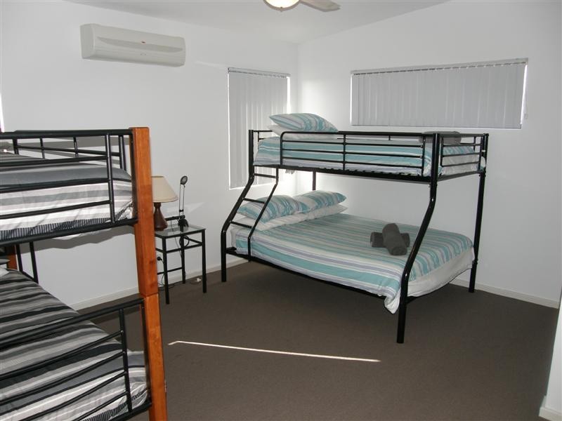 8 Calandrinia Court, Kalbarri WA 6536