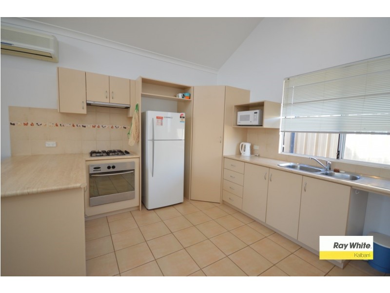 4/4 Seakist Retreat, Kalbarri WA 6536