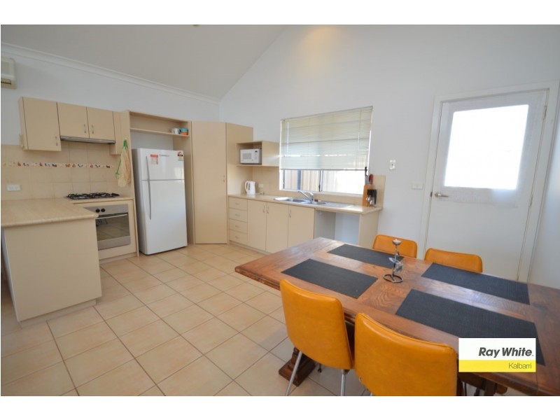 4/4 Seakist Retreat, Kalbarri WA 6536
